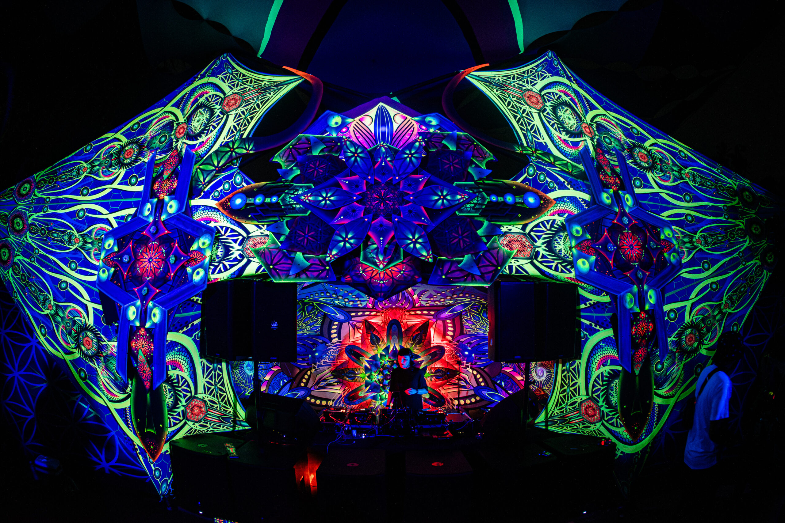 4 878 Aprimorado NR scaled