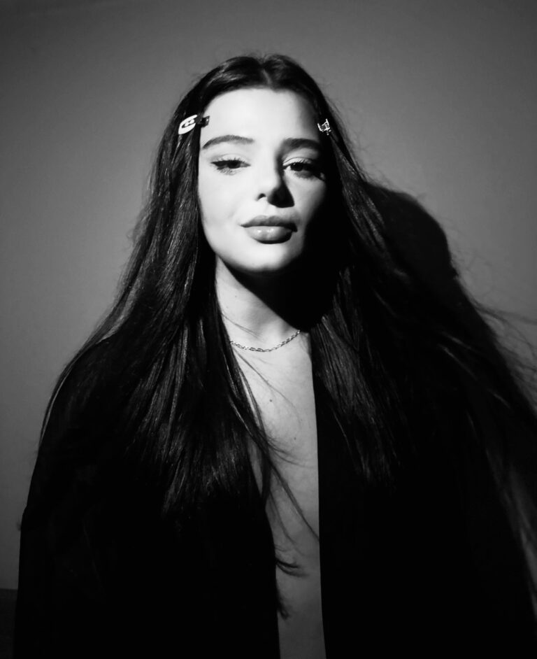 7b0ead5c af6a 46ab a729 fc786789d9a7